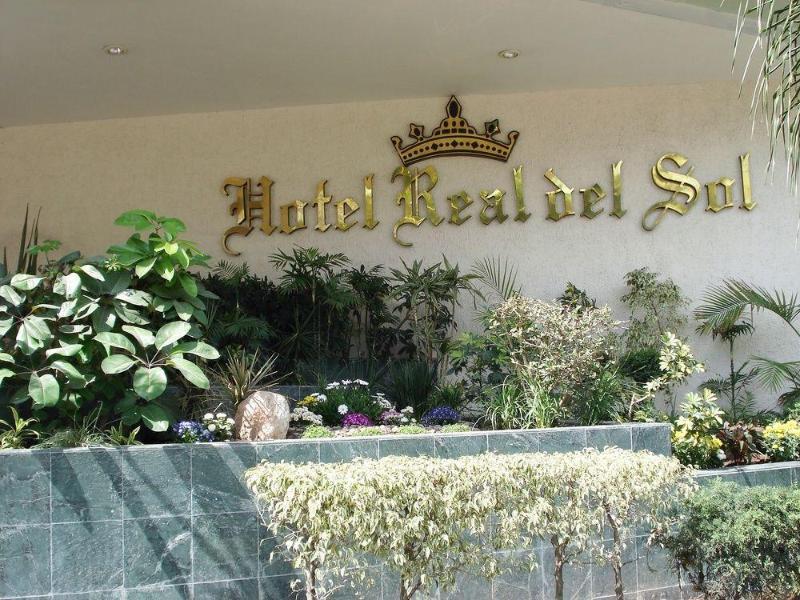Hotel Real Del Sol - Zona Expo Industrial Гуадалахара Екстериор снимка